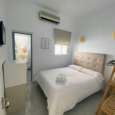 Hostal Avenida By Bossh! Hotels Chipiona Exterior photo